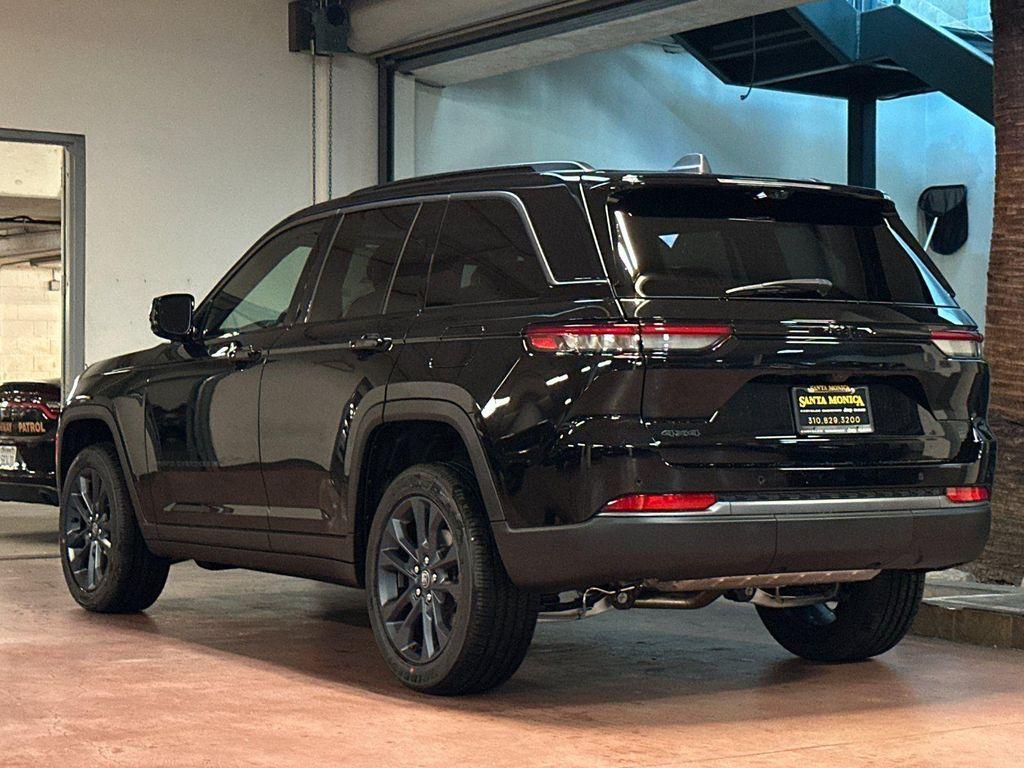 new 2026 Jeep Grand Cherokee car, priced at $48,730