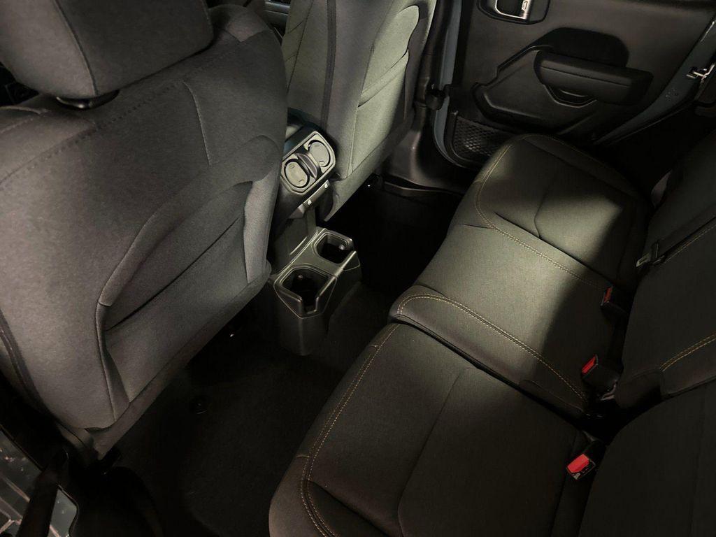 new 2026 Jeep Wrangler car, priced at $43,121