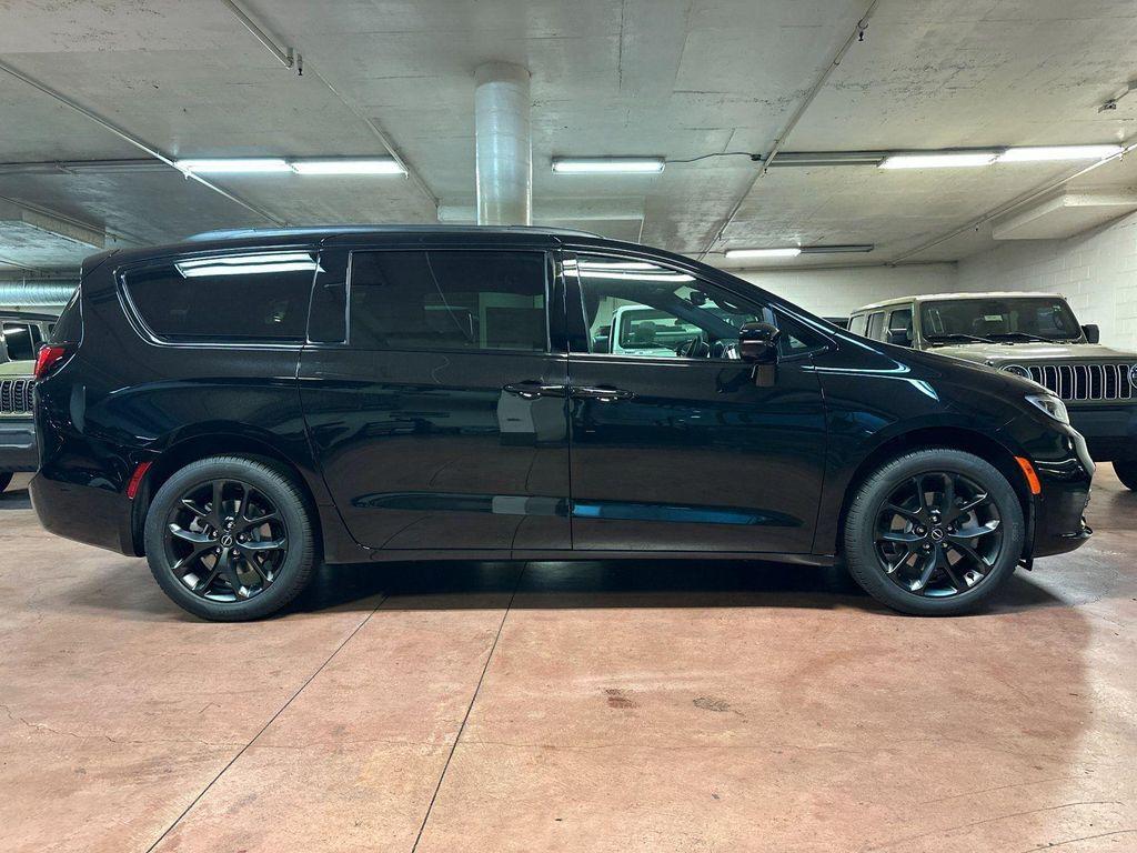 new 2026 Chrysler Pacifica car, priced at $49,810