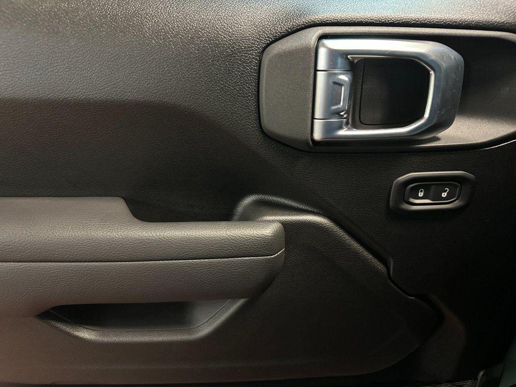 new 2026 Jeep Wrangler car, priced at $41,945
