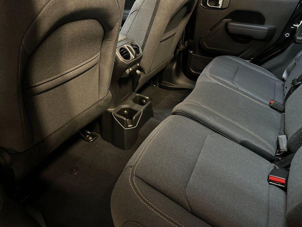 new 2025 Jeep Wrangler car, priced at $54,270