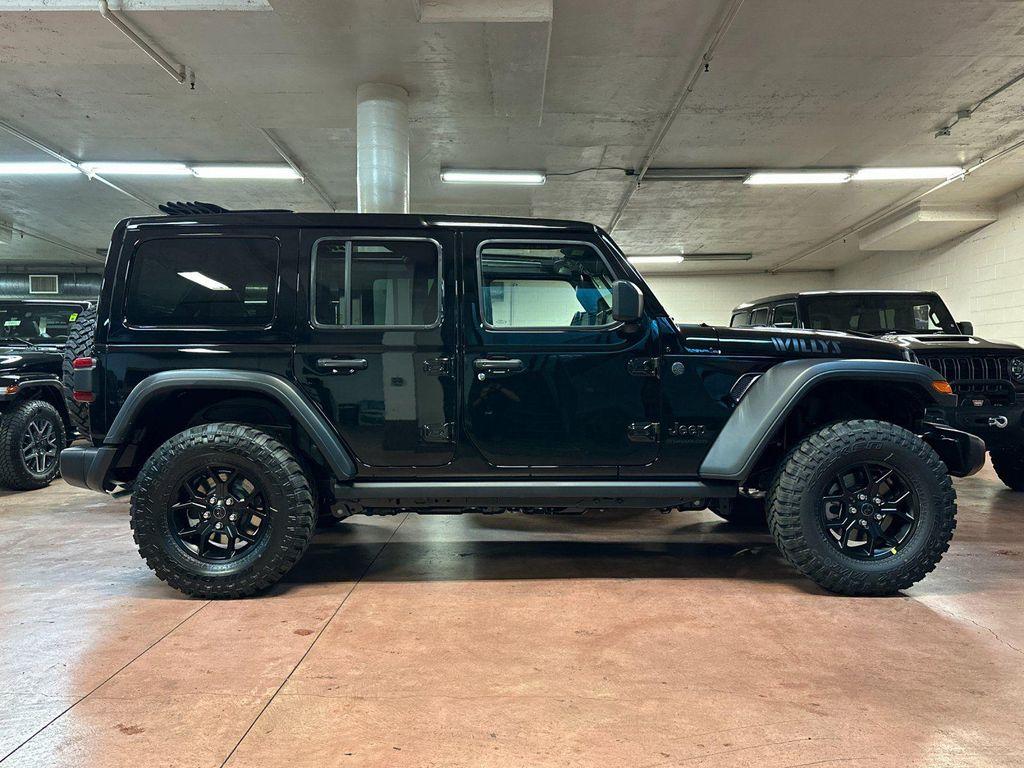 new 2025 Jeep Wrangler car, priced at $54,270