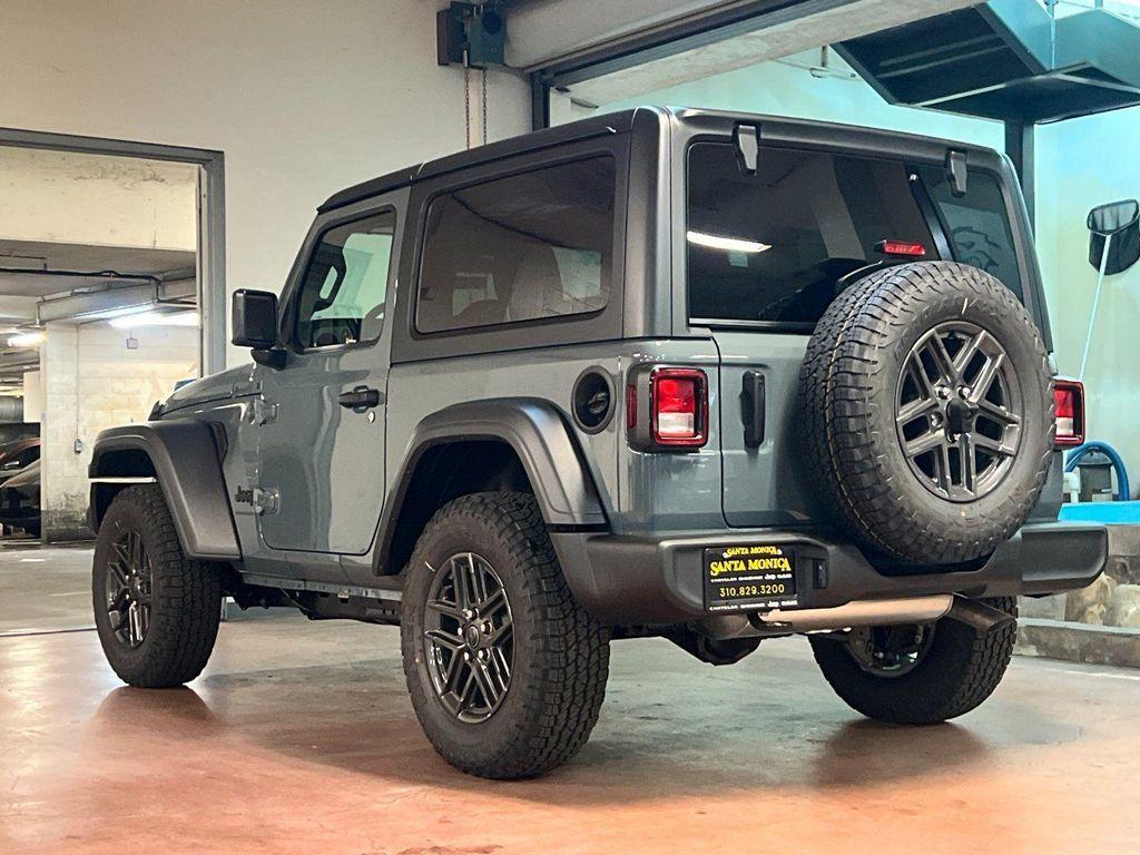 new 2026 Jeep Wrangler car, priced at $43,671