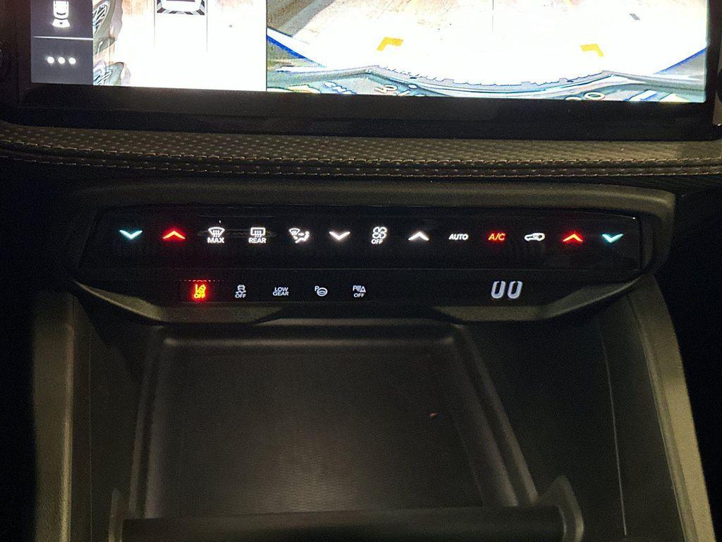 new 2026 Jeep Cherokee car, priced at $43,715