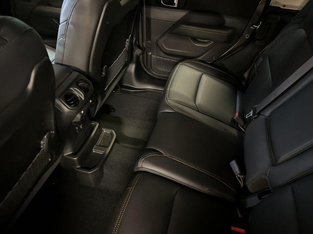 new 2025 Jeep Wrangler car, priced at $58,330