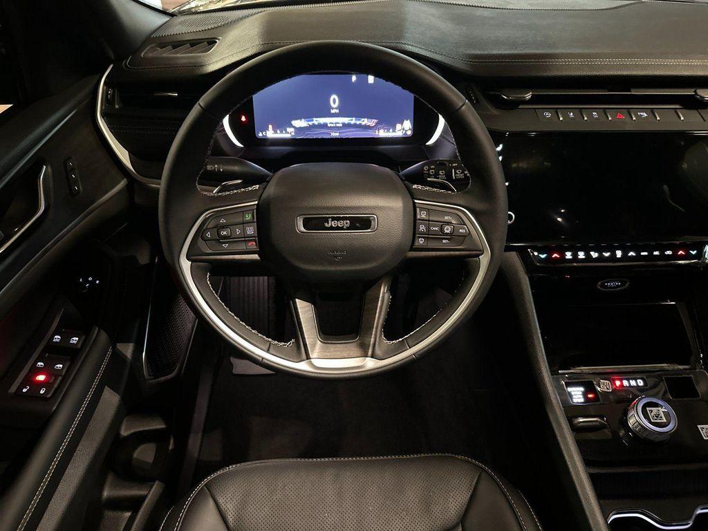 new 2026 Jeep Grand Cherokee car, priced at $48,245