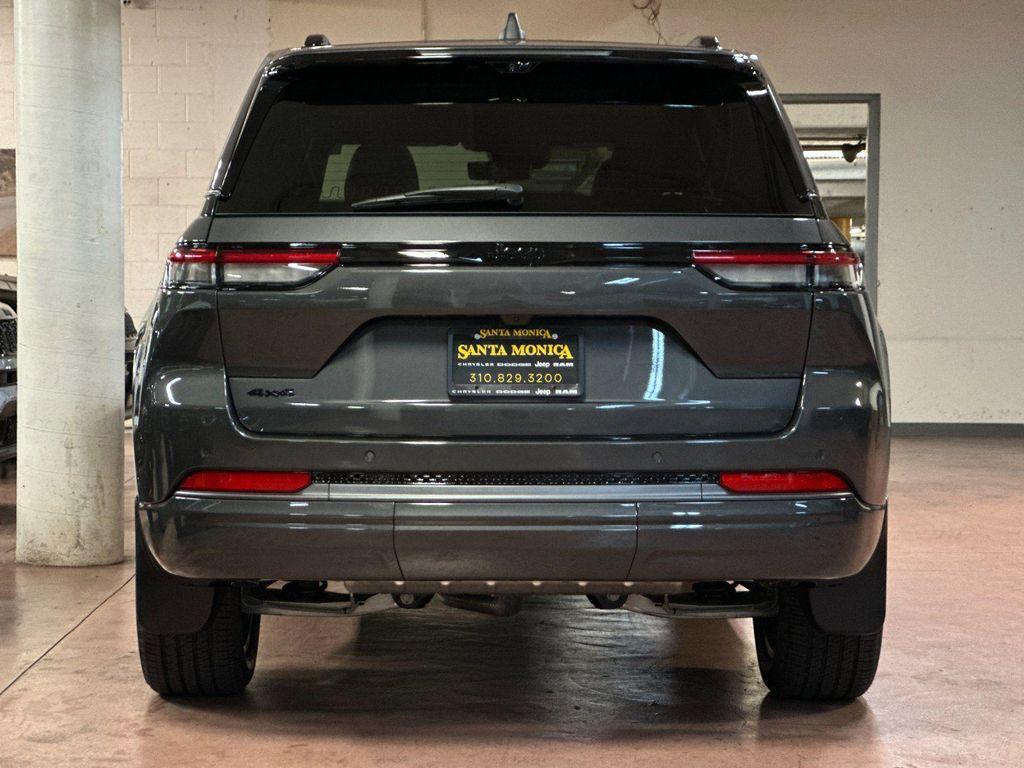new 2026 Jeep Grand Cherokee car, priced at $48,245