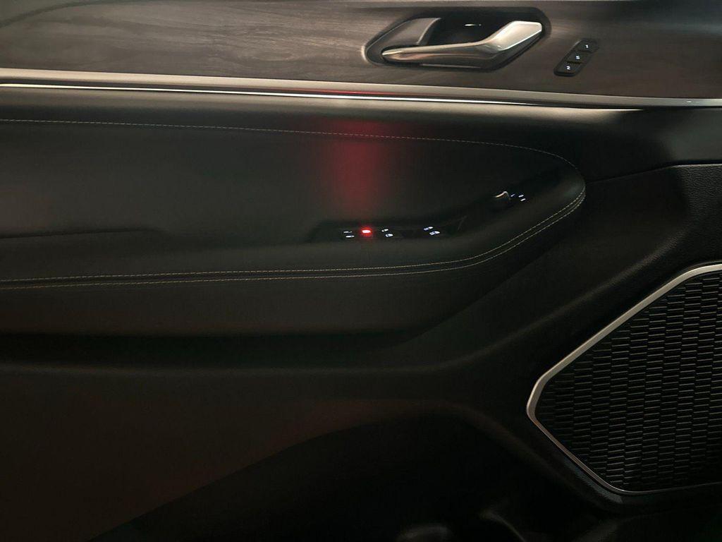 new 2026 Jeep Grand Cherokee car, priced at $48,245