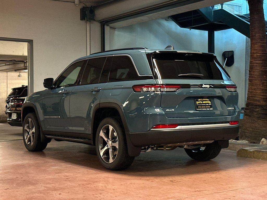 new 2026 Jeep Grand Cherokee car, priced at $48,080