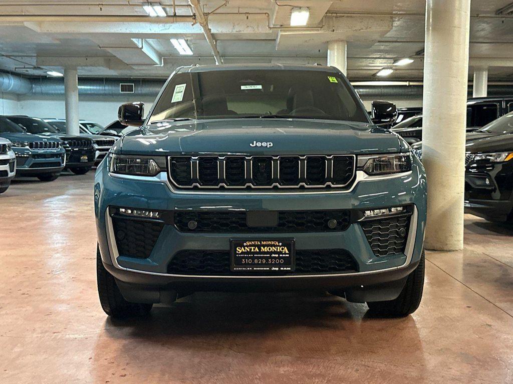new 2026 Jeep Grand Cherokee car, priced at $48,080