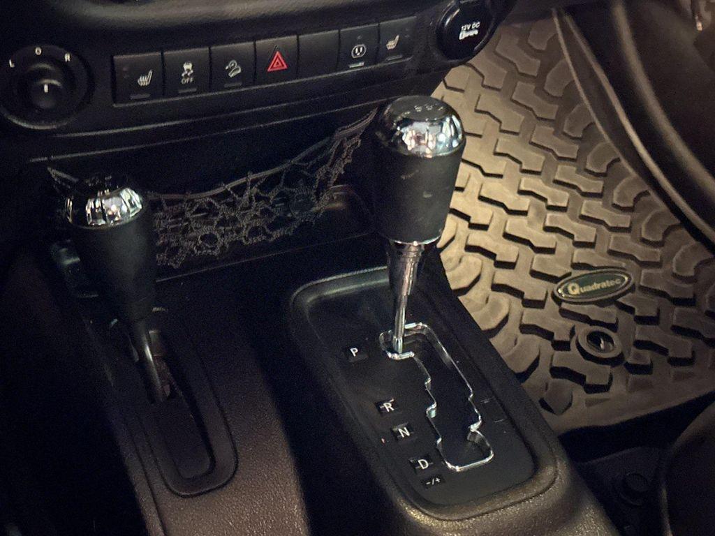 used 2013 Jeep Wrangler Unlimited car, priced at $16,888