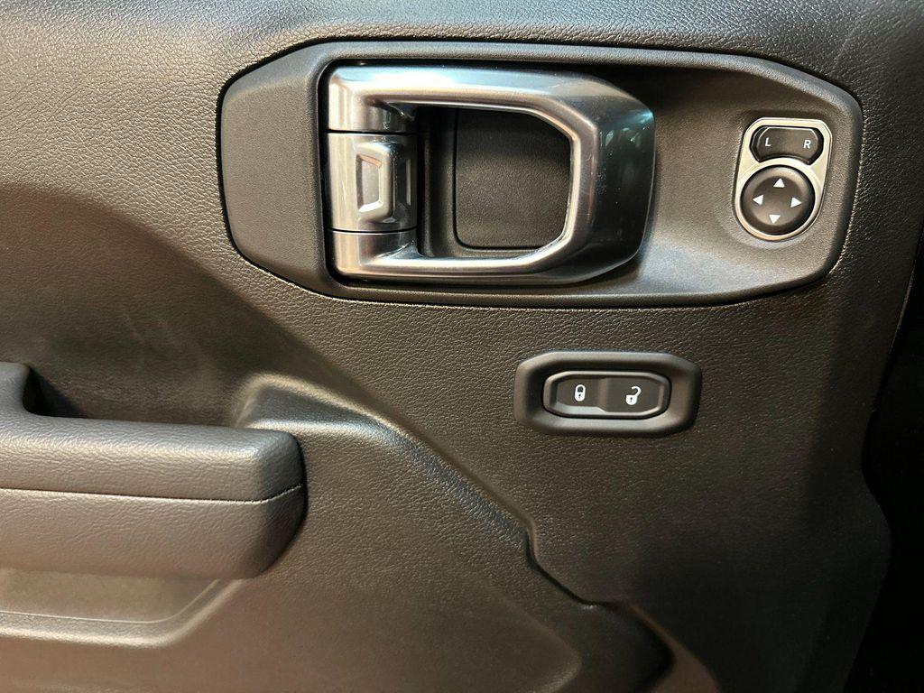 new 2025 Jeep Wrangler car, priced at $49,665