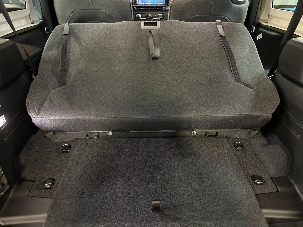 new 2026 Jeep Wrangler car, priced at $39,271
