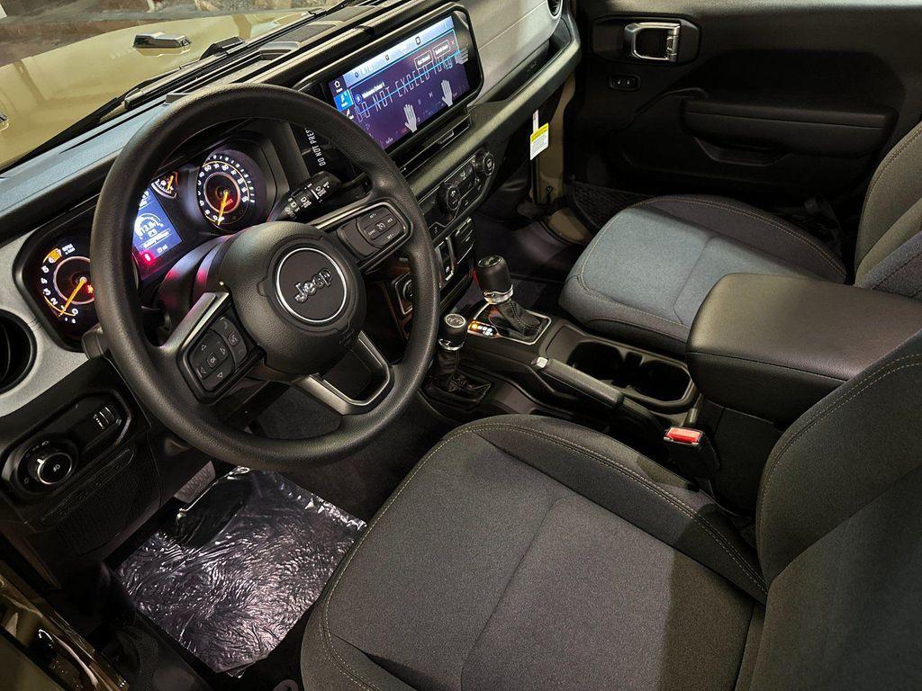 new 2026 Jeep Wrangler car, priced at $39,271