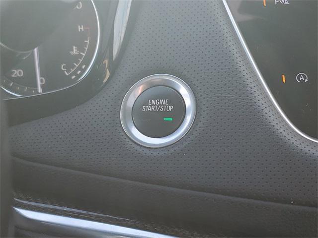 used 2023 Cadillac XT5 car, priced at $36,949