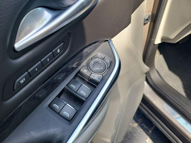 used 2023 Cadillac XT4 car, priced at $30,739