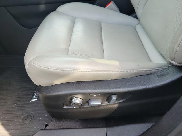 used 2023 Cadillac XT4 car, priced at $30,739