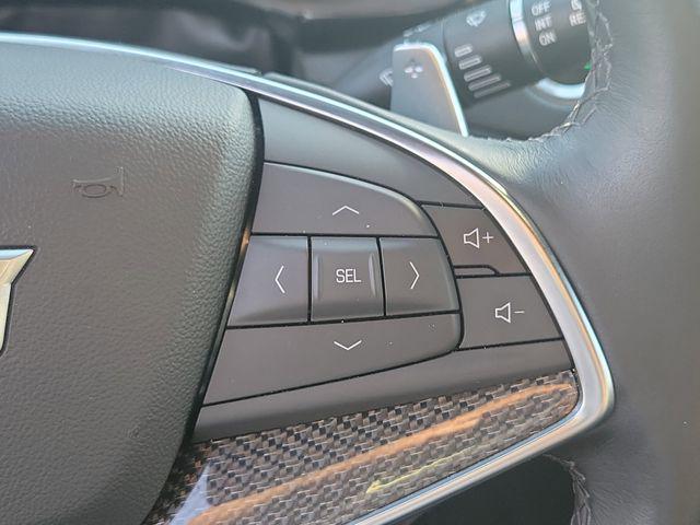 used 2022 Cadillac XT5 car, priced at $35,998