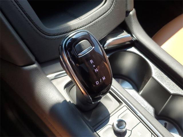 new 2025 Cadillac XT5 car, priced at $60,439