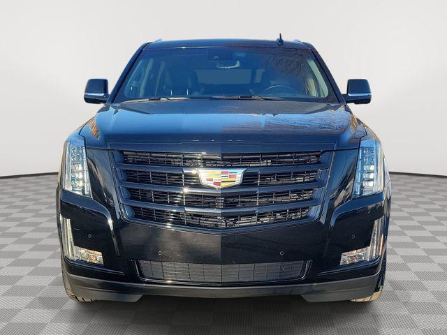 used 2020 Cadillac Escalade car, priced at $32,998