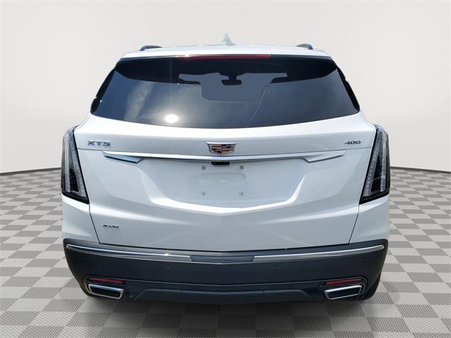 new 2025 Cadillac XT5 car, priced at $65,494