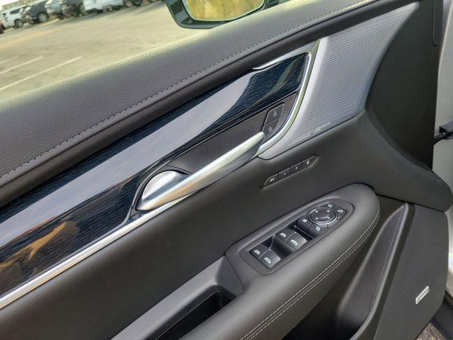 new 2026 Cadillac XT5 car, priced at $60,869