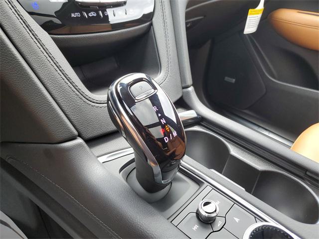 new 2025 Cadillac XT5 car, priced at $60,439