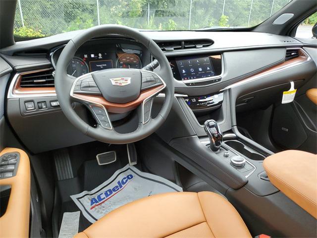 new 2025 Cadillac XT5 car, priced at $60,439