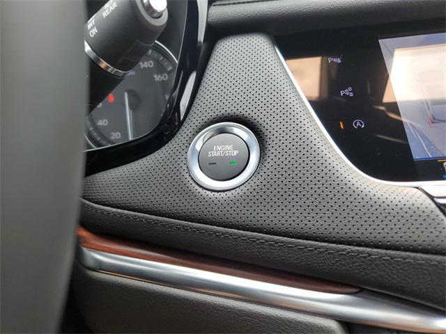 new 2025 Cadillac XT5 car, priced at $60,439