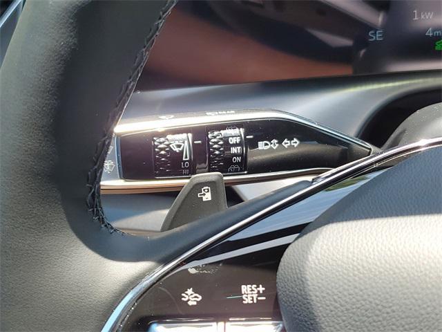 new 2026 Cadillac VISTIQ car, priced at $81,115