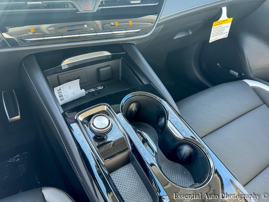 new 2025 Buick Envision car, priced at $35,325