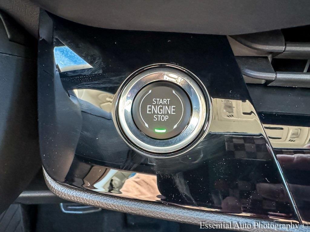 new 2025 Buick Envision car, priced at $35,325