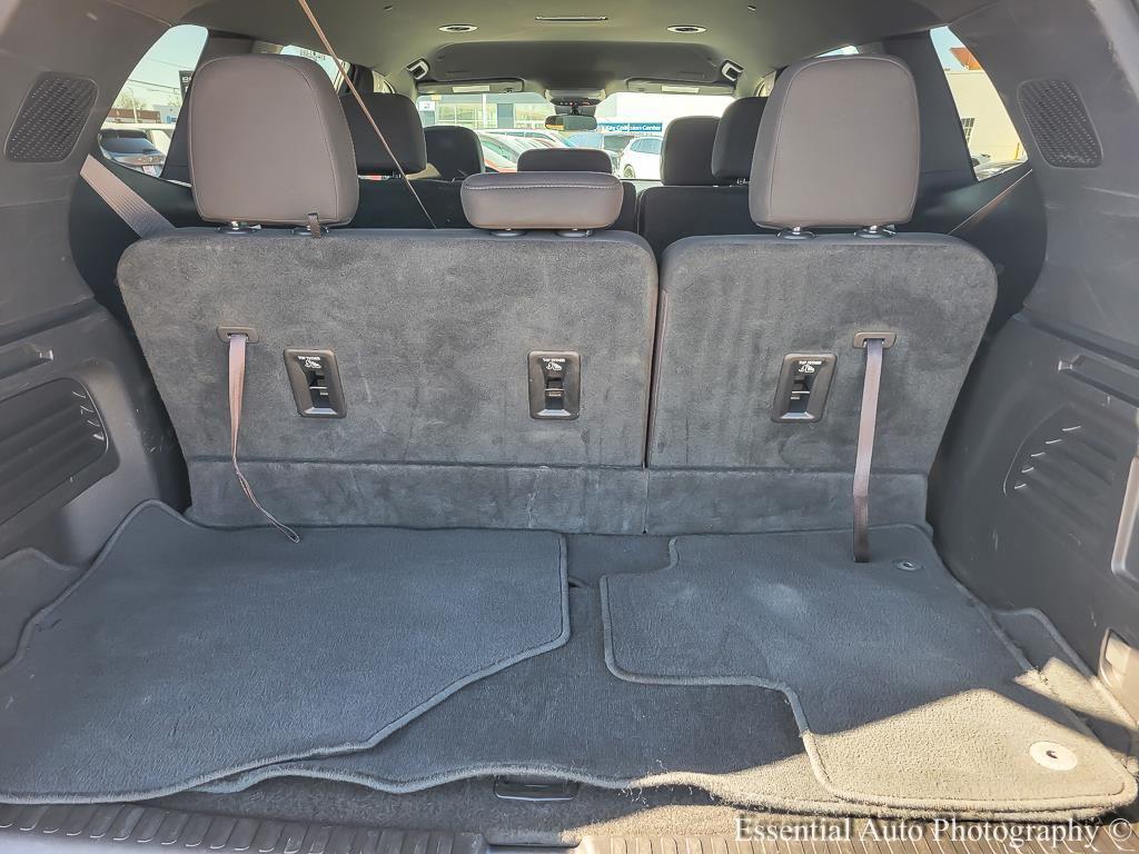 used 2025 GMC Acadia car, priced at $35,777