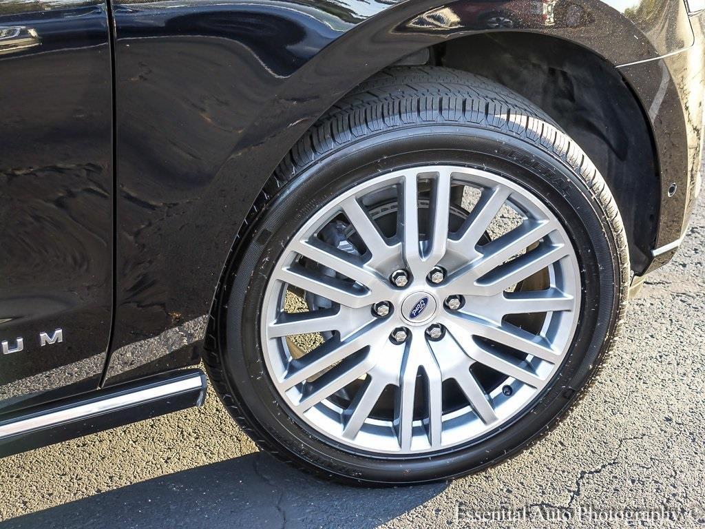 used 2024 Ford Expedition car, priced at $64,700