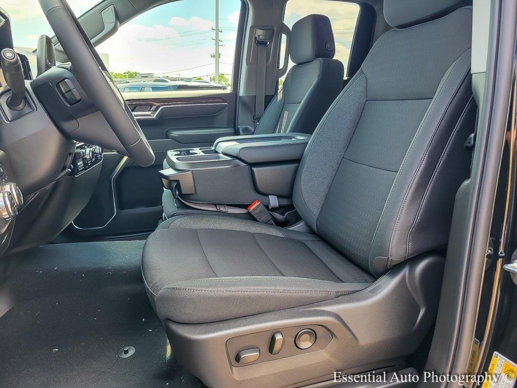 new 2026 GMC Sierra 1500 car, priced at $43,495