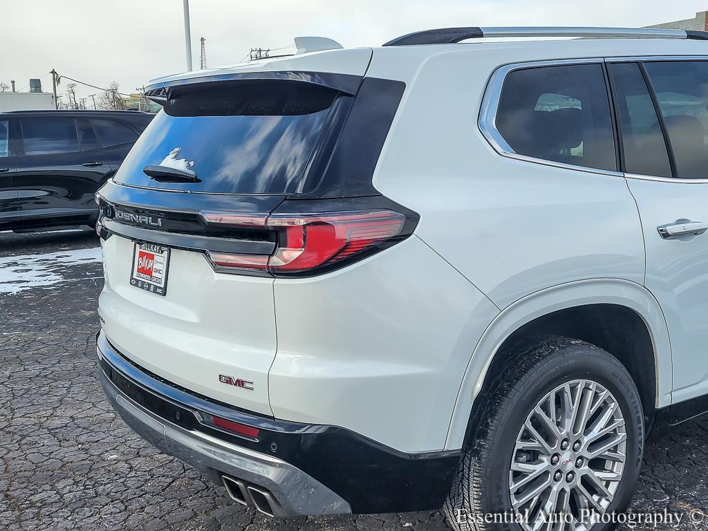 used 2024 GMC Acadia car, priced at $43,997