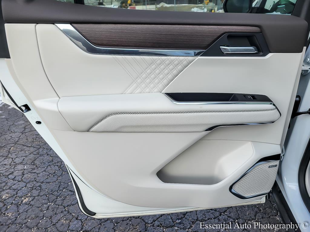 used 2024 GMC Acadia car, priced at $43,997