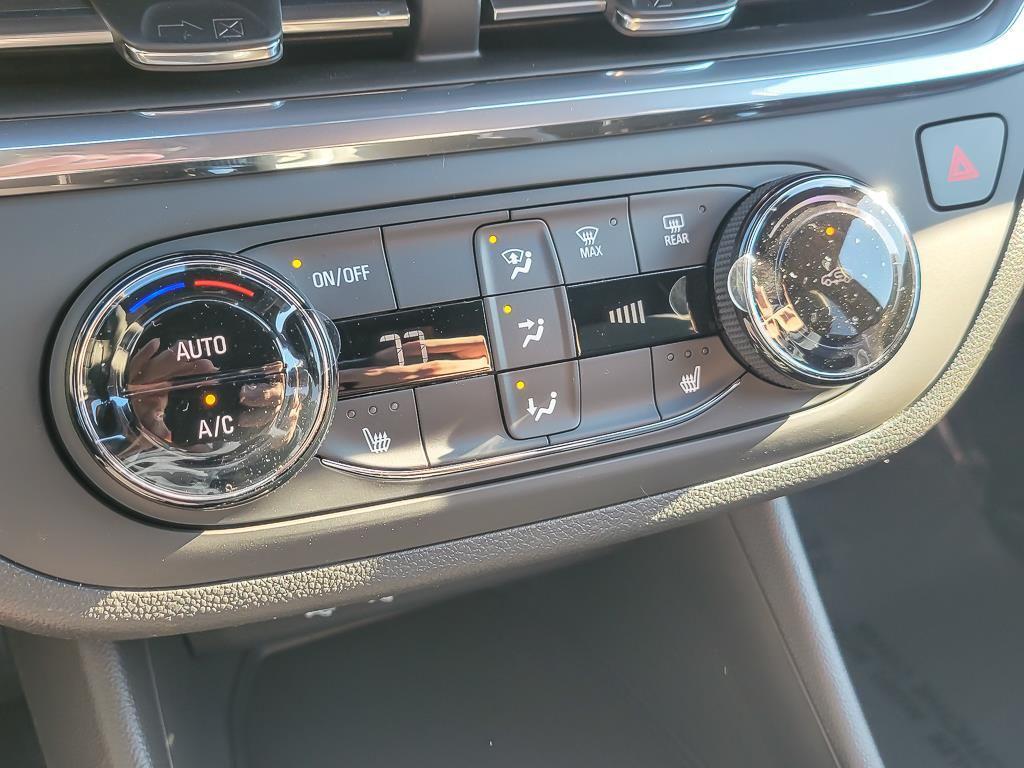 new 2026 Buick Envista car, priced at $27,110