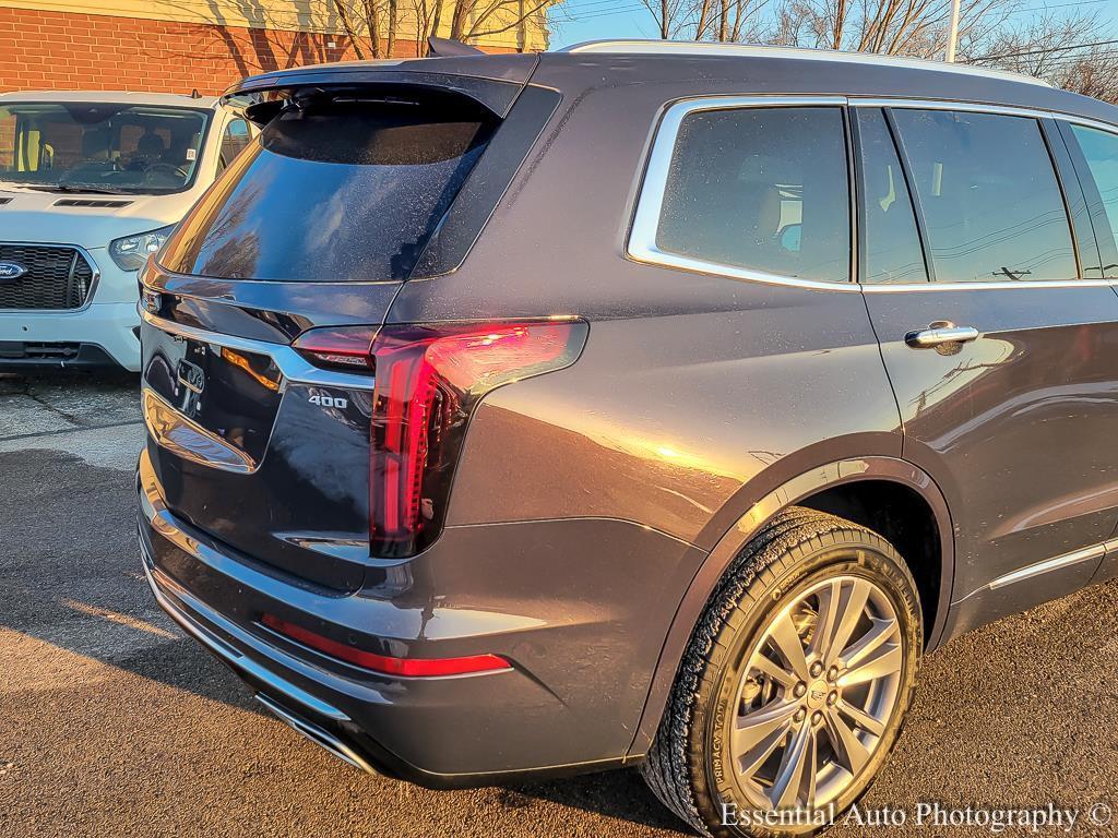 used 2025 Cadillac XT6 car, priced at $41,277