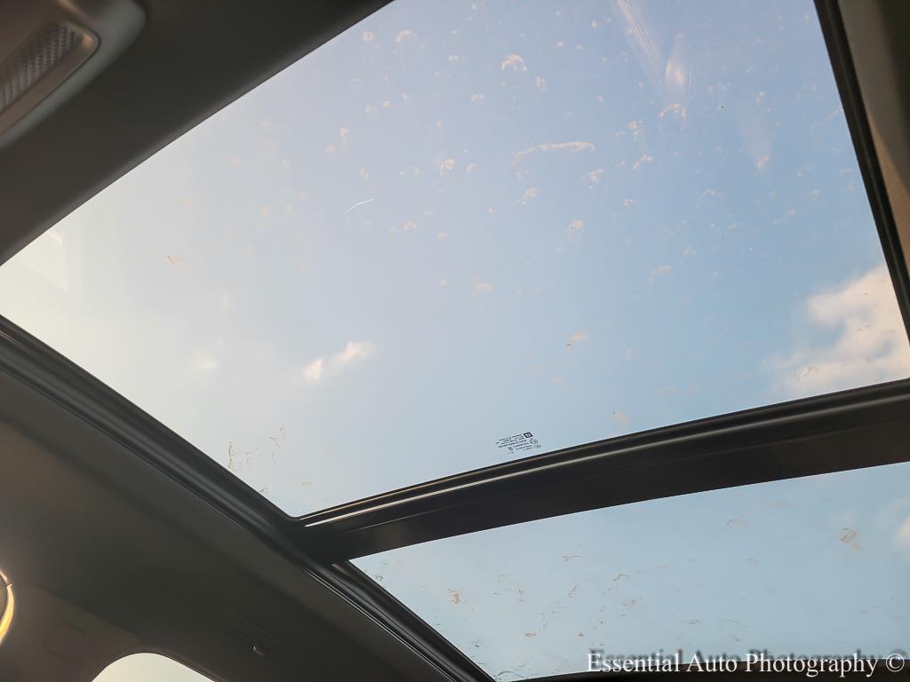 used 2025 Cadillac XT6 car, priced at $41,277