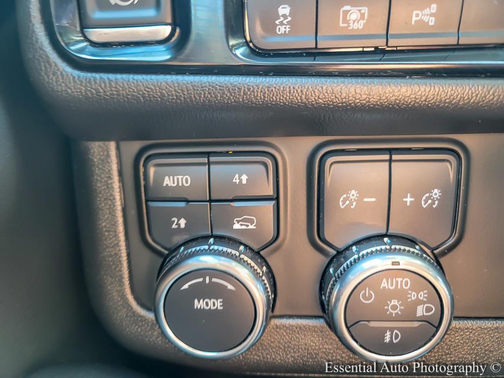 used 2025 GMC Yukon car, priced at $68,212