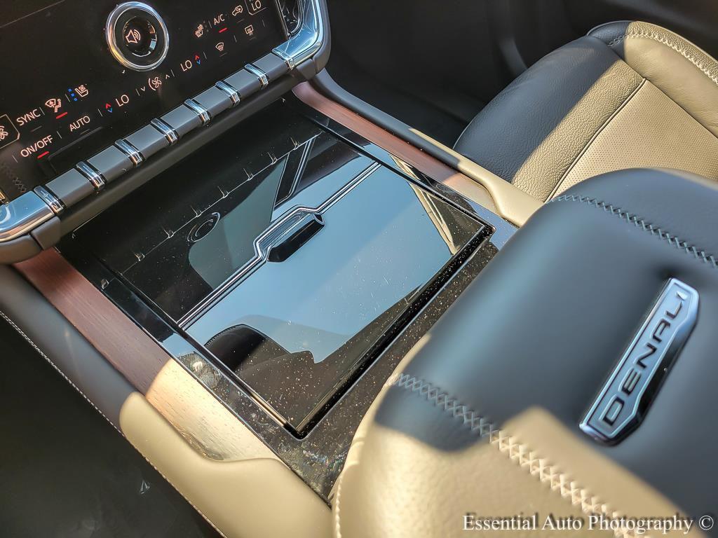 used 2025 GMC Yukon car, priced at $68,212