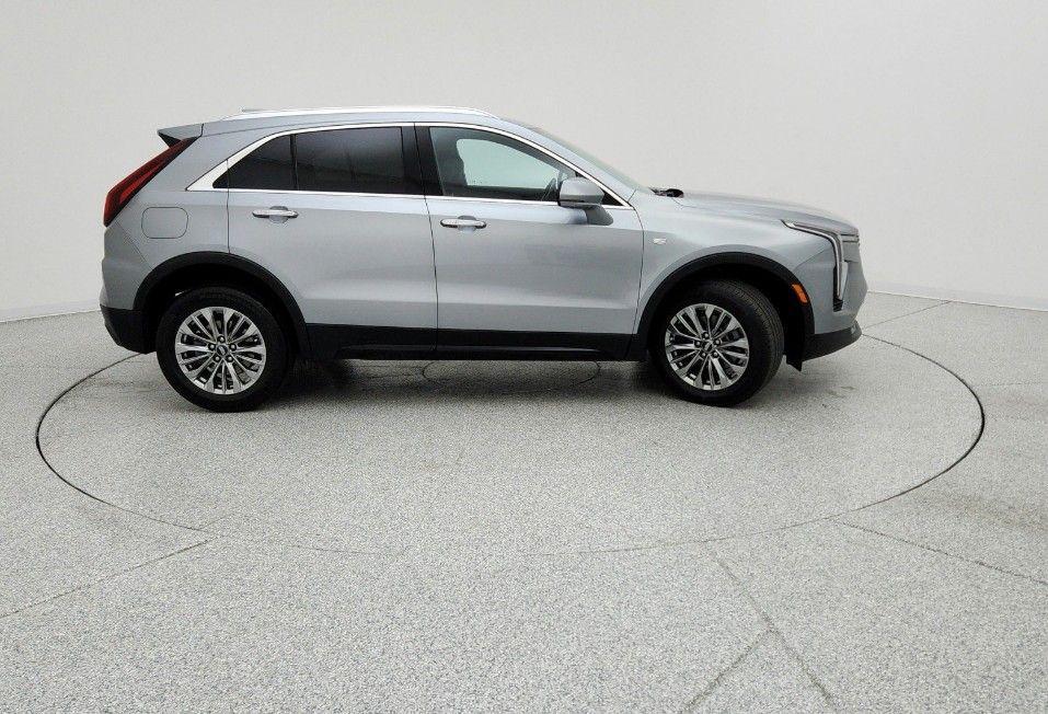used 2025 Cadillac XT4 car, priced at $30,411
