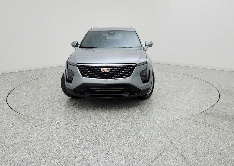 used 2025 Cadillac XT4 car, priced at $30,411