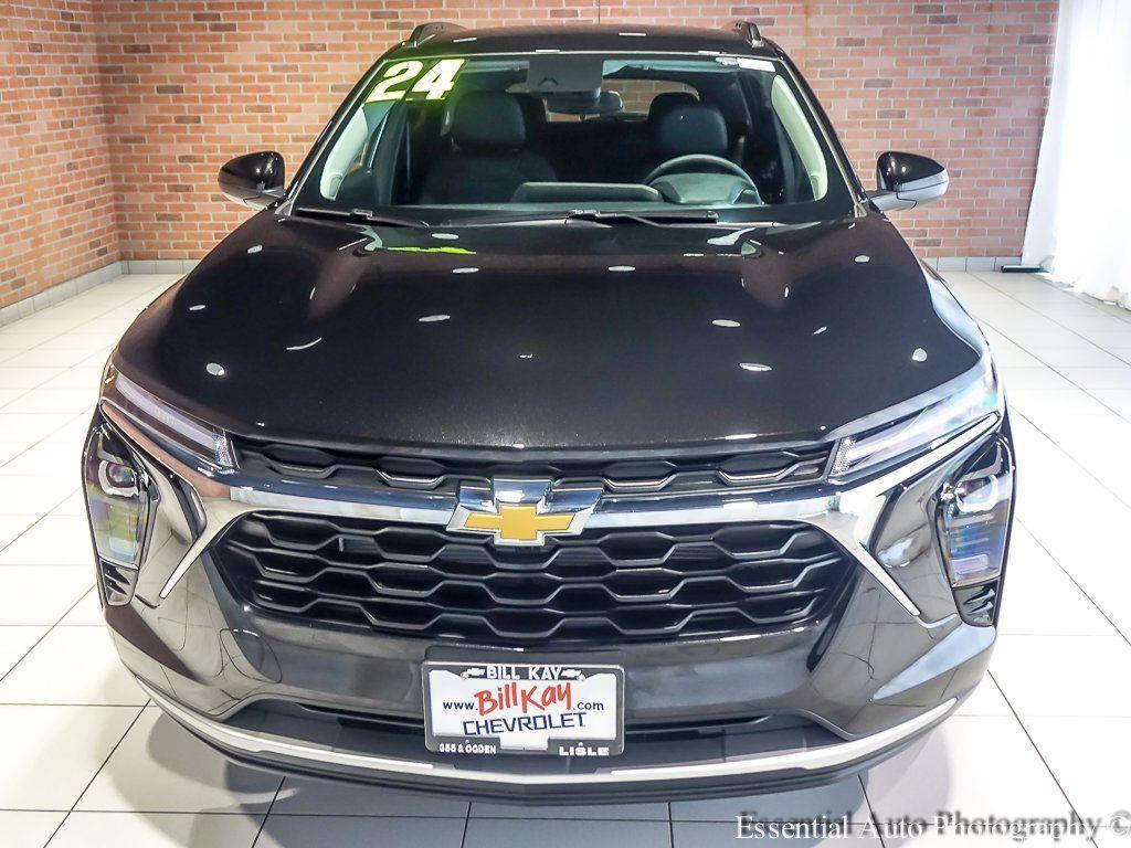 used 2024 Chevrolet Trax car, priced at $22,376