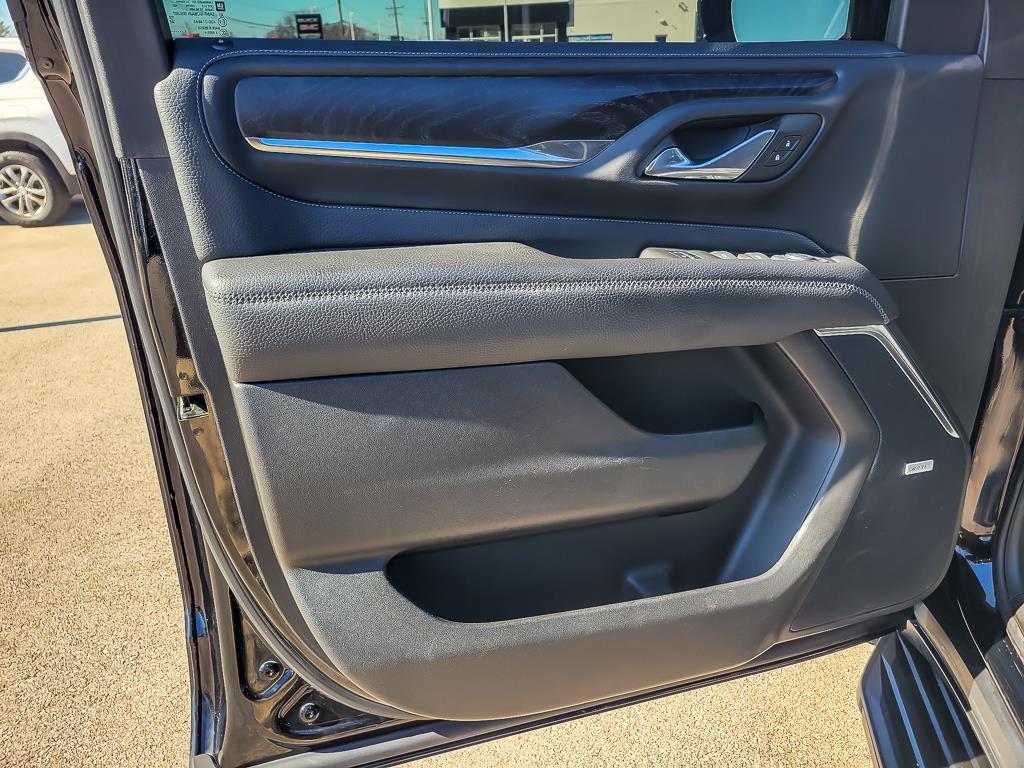 used 2021 GMC Yukon car, priced at $49,997