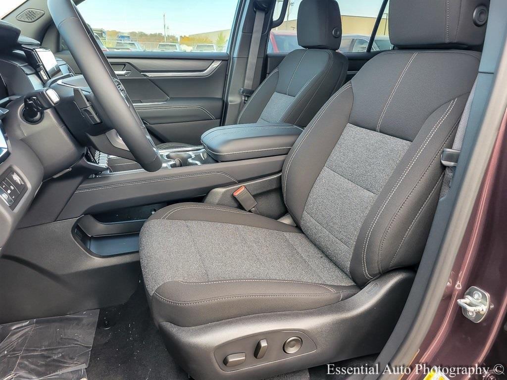 new 2026 GMC Acadia car, priced at $44,626