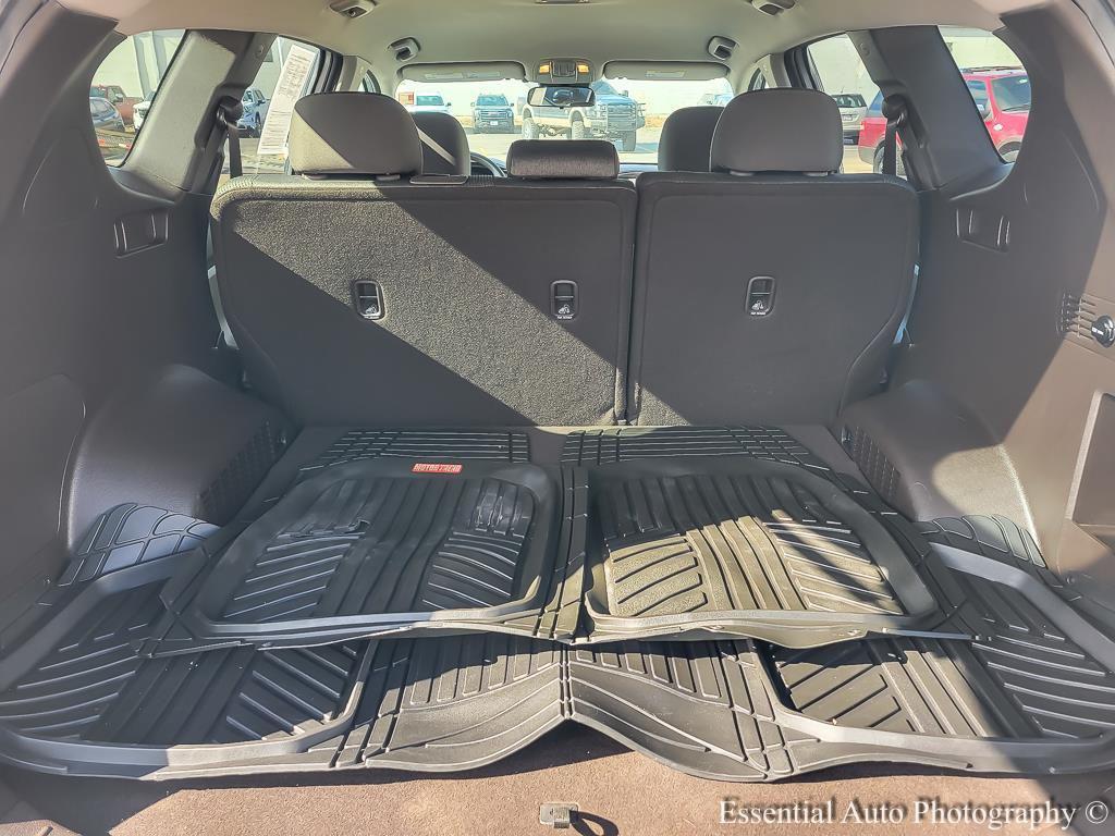 used 2019 Hyundai Santa Fe car, priced at $13,557