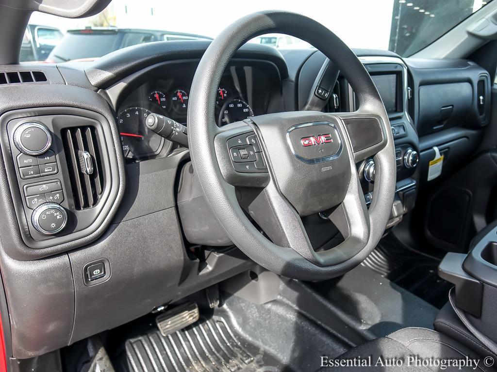 new 2026 GMC Sierra 1500 car, priced at $47,162