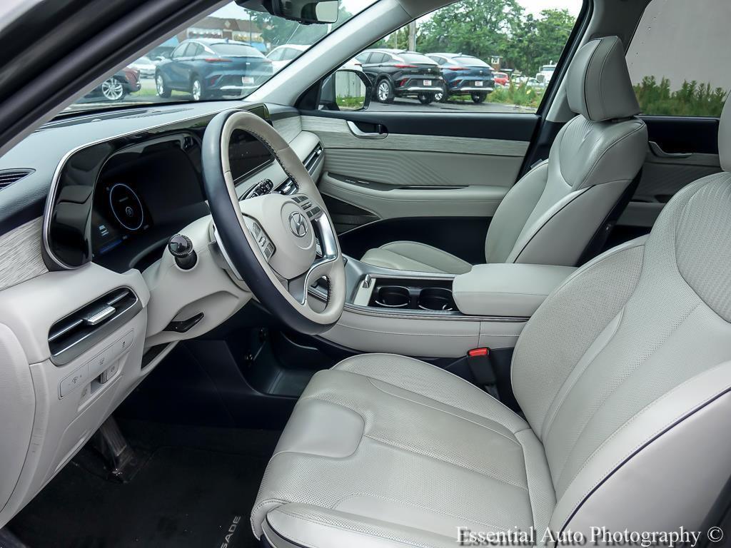 used 2023 Hyundai Palisade car, priced at $39,402